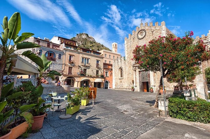Taormina Rooftop & High End Cocktail Bar Walking Tour - Why this tour feels special (and who it fits)