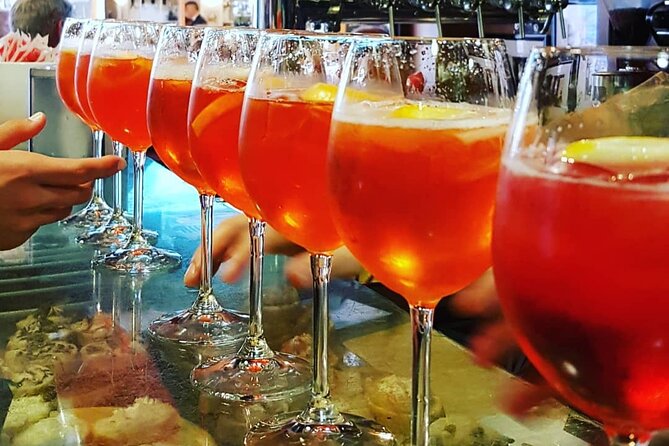 Taormina Rooftop & High End Cocktail Bar Walking Tour - Your guide and the small-group feel with Thomas