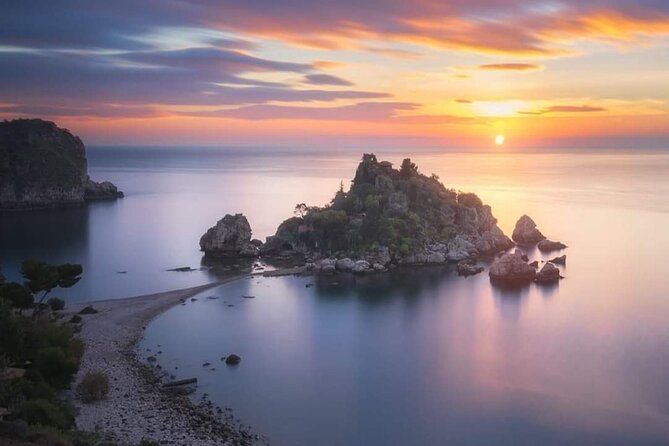 Taormina The Sicilian Colors and Flavors of the White Lotus - Why this Taormina tour feels like a movie set