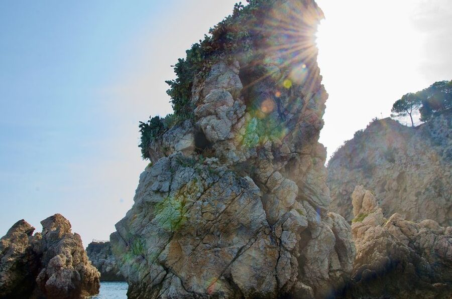 Taormina: White Lotus Tour - Snacks, drinks, and the crew vibe: value on a fun boat