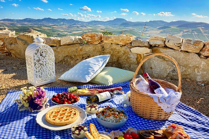 Tastes of the Weekend: Friday Sunset and Saturday Lunch - Where Quattrocieli Is, and Why the Views Matter