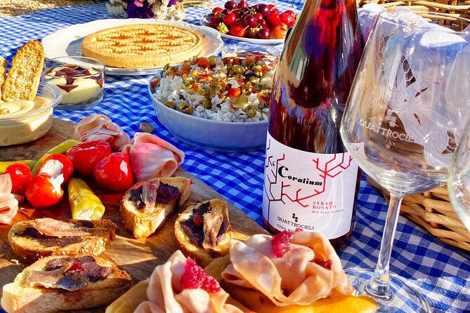 Tastes of the Weekend: Friday Sunset and Saturday Lunch - Tasting White, Rosé, and Red, Plus Aroma Oil Tricks