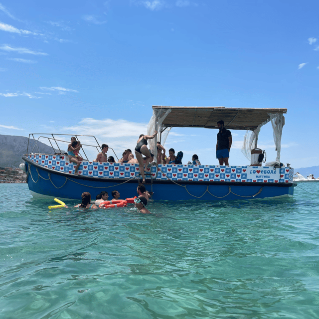 Terrasini: Boat Tour of the Terrasini Caves - Cala Rossa and the Lovers’ Cave: a bigger-feeling swim break