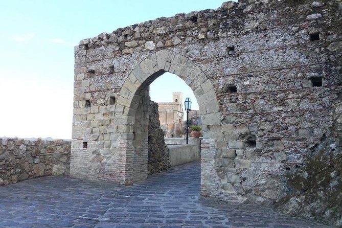 The Godfather Movie Iconic Locations: Savoca & Forza D'Agrò small group tour - Tour Leader and Group Size: Why It Feels Less Stressful