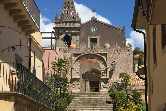 The Godfather Movie Locations Private Tour in Sicily - How the drive time works: 4 to 6 hours, two towns, real walking
