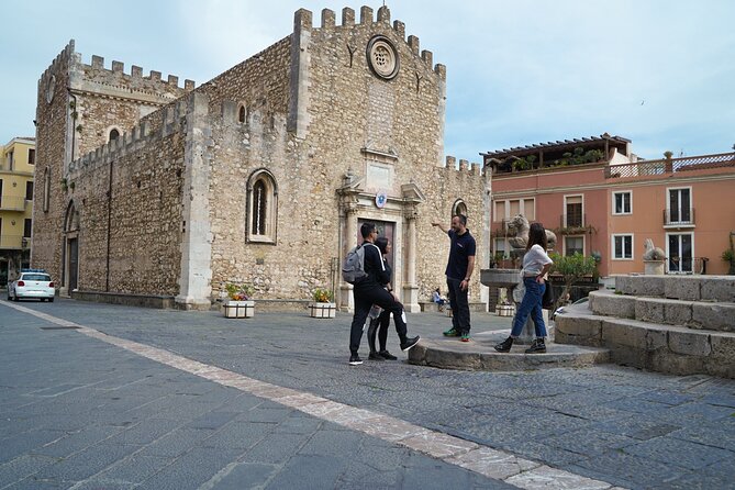 The Godfather movie tour from Catania - Forza dAgro churches and the route through eastern Sicily