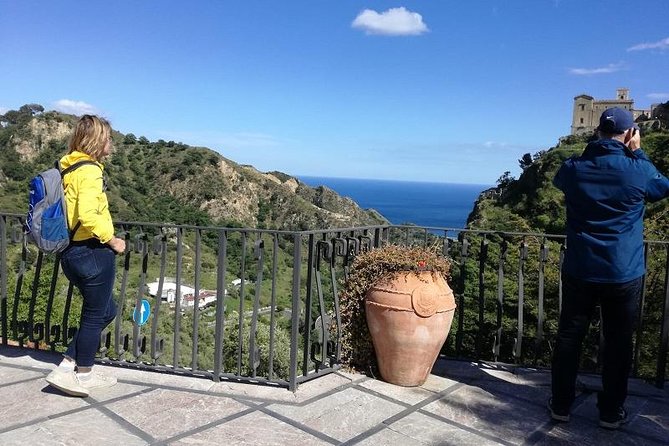 'The Godfather' Movie Tour from Taormina - Pickup and coach realities from Taormina