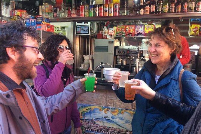 The Original Catania Street Food and Market Tour by Streaty - Piazza dei Quattro Canti: final specialties, fewer distractions