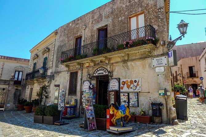 Tour from Palermo to Segesta, Erice, Trapani salt pans - Erice medieval hilltop: the climb, the lanes, and Venus legends