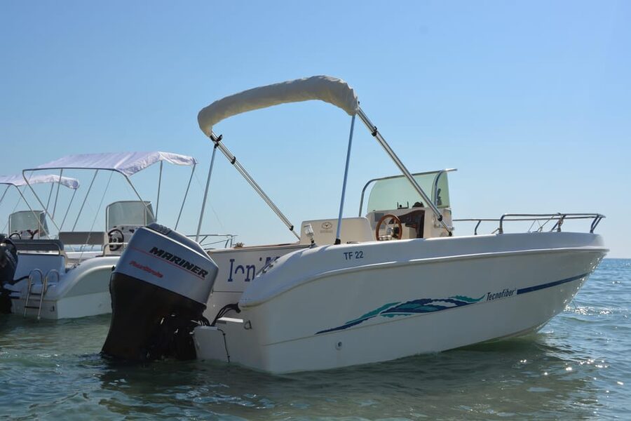 Tour in barca privata da Avola a Marzamemi con snorkeling - Price and value: what $367.04 really buys for up to 5 people