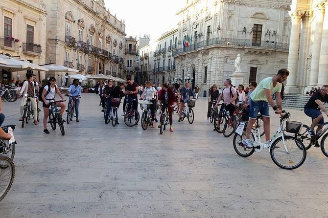 Tour in bike history Island Ortigia and archeological park Neapolis - Your 4-Hour Bike Route: Ortigia First, Neapolis Next