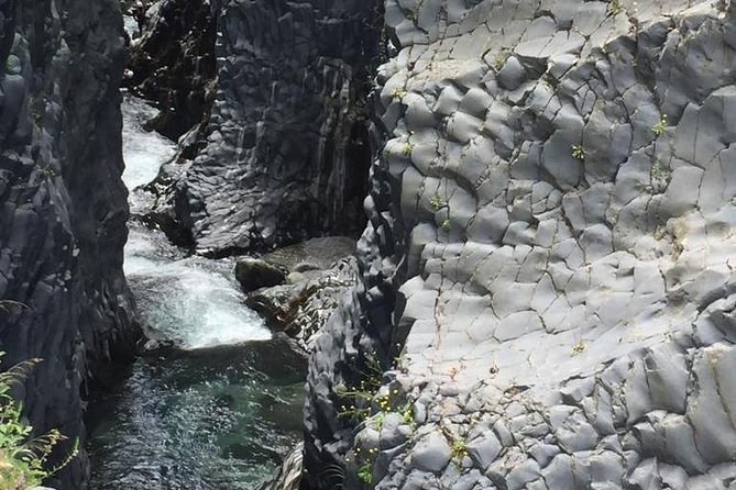 Tour of Etna and Alcantara - Pickup, Acitrezza Pass-By, and Why the Morning Drive Matters