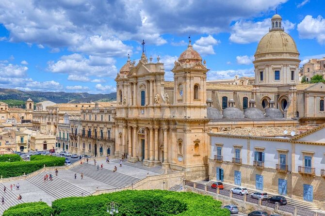 Tour Ragusa Ibla, Modica and Noto, from Syracuse - Included basics vs what you should plan separately