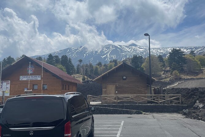 Tours from Syracuse to Mount Etna and Taormina - How the Syracuse Pickup Sets the Tone