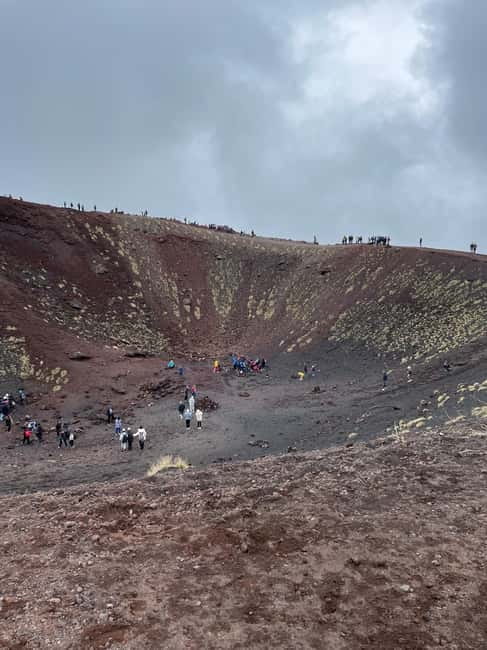 Tours Privato in Mini van Monte Etna e Taormina da Siracusa - Mount Etna’s Sapienza Stop at 1800 m, the Morning Altitude Shock