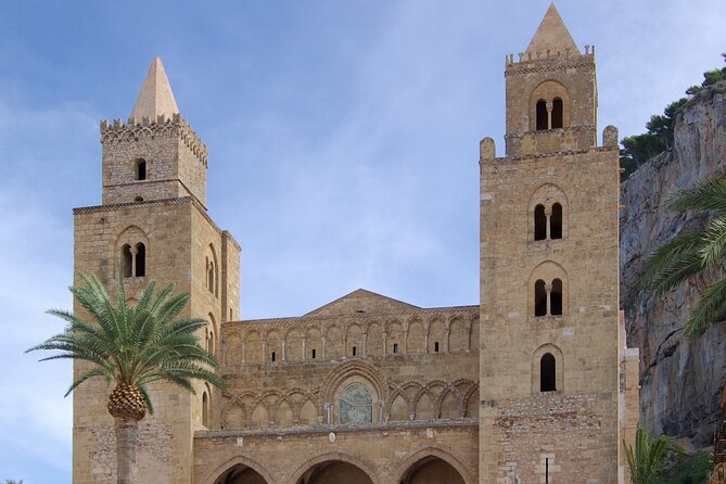 Transport from Palermo airport to Cefalù - Luggage handling plus real comfort in the car