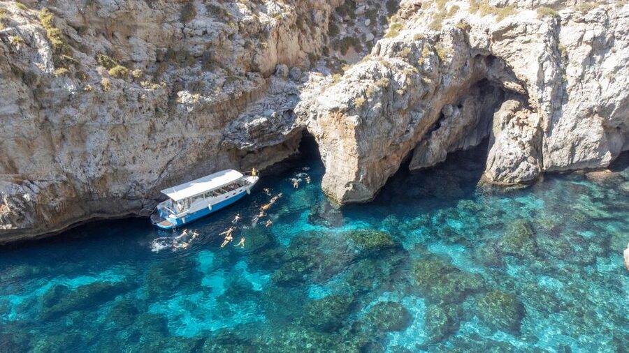 Trapani: Marettimo Island and Sea Caves Boat Tour with Lunch - Marettimo time on shore: quick village feel and a walk