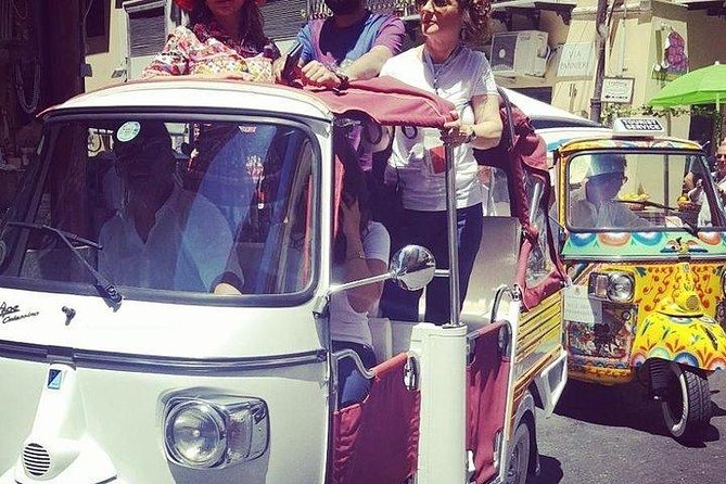 Tuk tuk ride, ape car - Route start: Teatro Massimo and Teatro Politeama Garibaldi