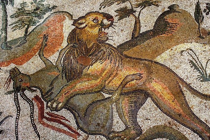 Valley of the Temples and Villa Romana del Casale Day Trip from Taormina - Villa Romana del Casale: mosaics you can study up close