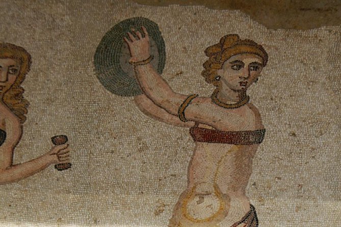 Villa Romana del Casale Mosaics Unesco Private Tour - Should you book the Villa Romana del Casale mosaic private tour?