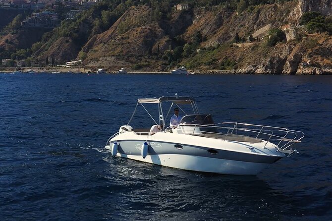 Visit of the bay of Taormina with private boat - Grotta Azzurra and the coastal caves timing