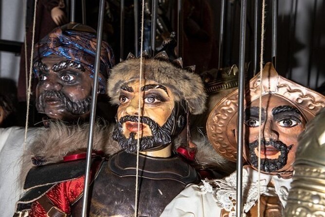 Visit to the Museum and show of Sicilian puppets in Syracuse - The Vaccaro Brothers and the Magic of Hands-On Puppetry