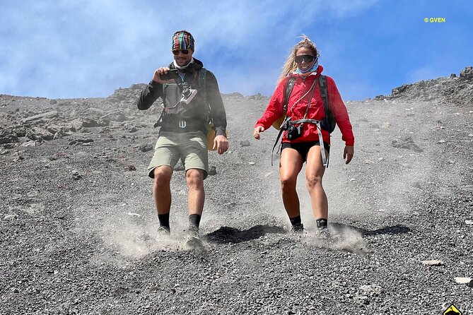 Volcanological excursion of the wild and less touristy side of the Etna volcano - Guides on Etna Nord: science that answers your questions