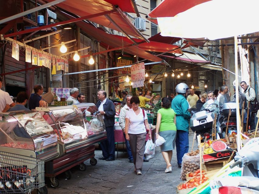 Walking Tour and typical Lunch in a private charming home - Key highlights worth your time