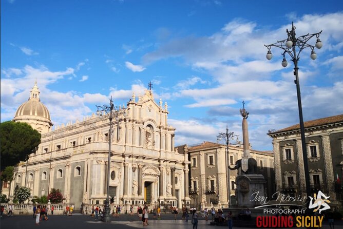 WalkingTour CATANIA - discovering the city of lava with a licensed guide - Price and value: about $24.19 for a high-impact intro