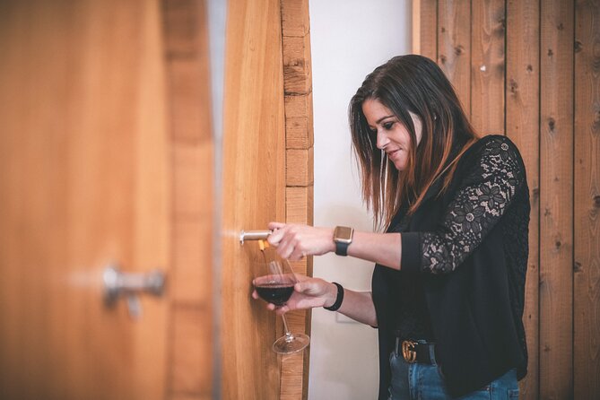 Wines and typical products in the lands of Frederick II - The baglio-shaped cellar: where the tour turns into real work