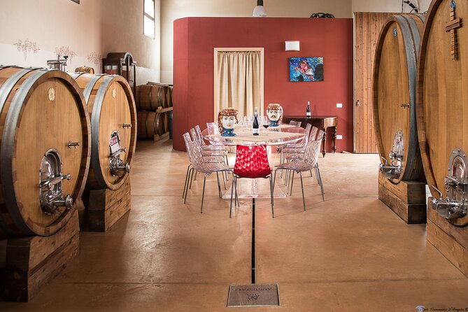 Wines and typical products in the lands of Frederick II - The Bio farm experience: vineyards, olive groves, animals, and aroma garden